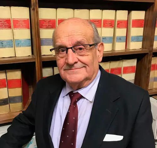 Lorenzo Navarro búsqueda herederos